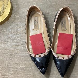 Used Valentino Rockstud Flats Size 38